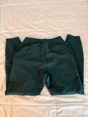 Men’s lululemon joggers, Dark Green